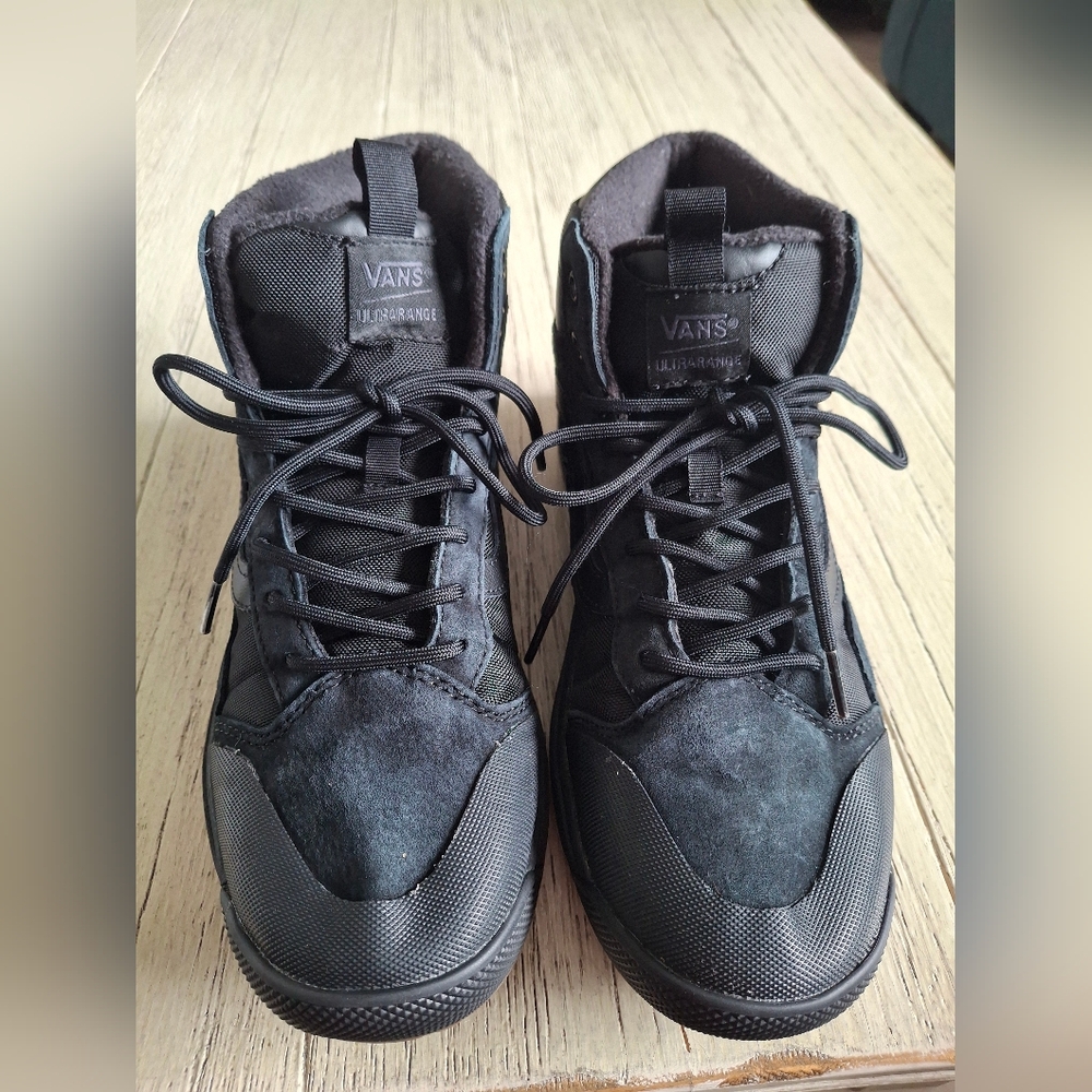 Vans Men's Black High-Top Sneakers